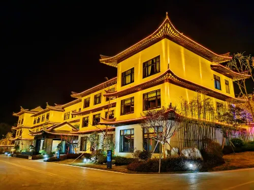 Taoxi Mountain Residence (Zhuquan Village Scenic Area Branch) Hotels in Yinan
