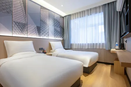 Tuke China Light Hotel (Pingdingshan Wanda Plaza Bus Station)