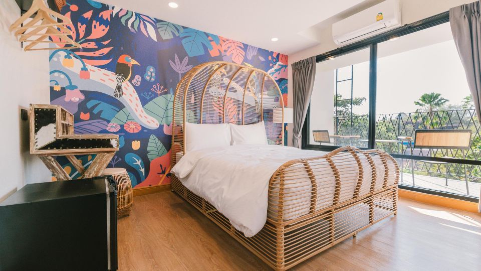 B Innspire Hotel