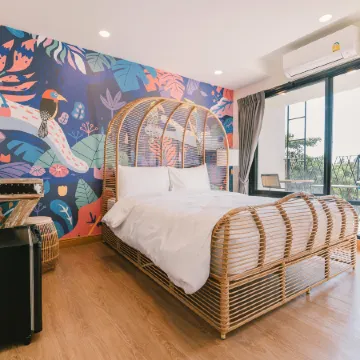 B Innspire Hotel Отели рядом с достопримечательностью «Ворота Чангпуак»
