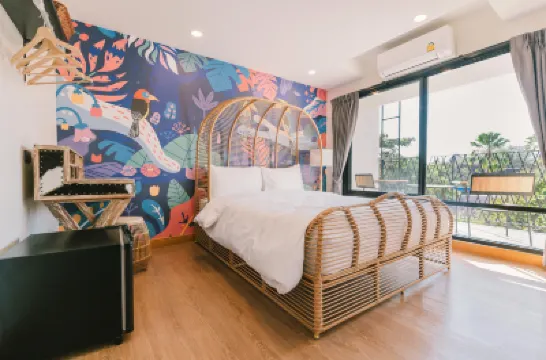 B Innspire Hotel Hoteles cerca de X2 Chiang Mai North Gate Villa