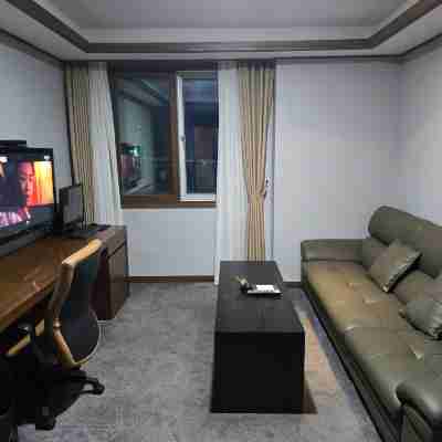 ナルシャ ホテル Rooms