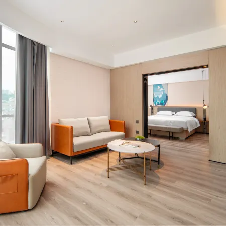 Echarm Hotel (Chenzhou Wuling Square Municipal Government)