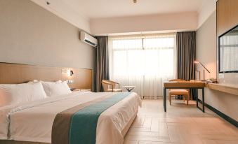 Haikou Weihao Hot Spring Hotel (Provincial Government Riyue Square)