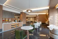 UrCove by Hyatt Tianjin West Railway Station Hotel - breakfast
