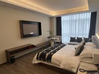 HUAHU INTERNATIONAL AIRPORT HOTEL Hotels in Ezhou