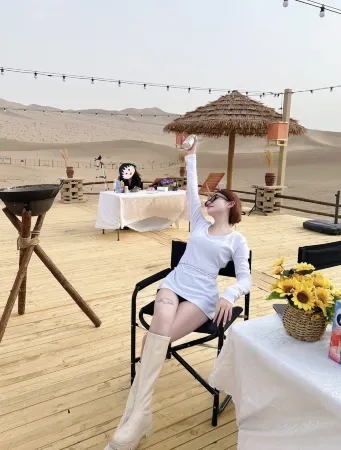 Dunhuang Romantic Desert Camping Base