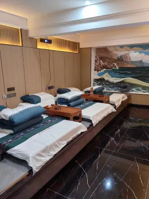 Xifeng Yunxian Hotel Các khách sạn gần Xifeng Passenger Transport Terminal