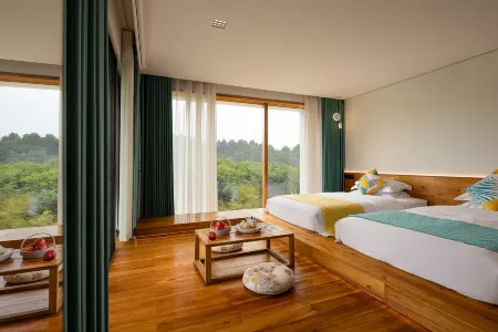 Anji XUNS·Xunsu Creek Private Villa Отели рядом с достопримечательностью «Lingfeng Temple»