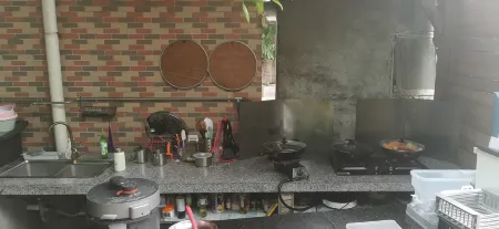 Jianpuzhai Inn Отели рядом с достопримечательностью «Международная прибрежная туристическая зона Сичонг»