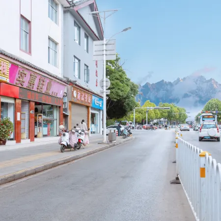 Lijiang Yongle Inn