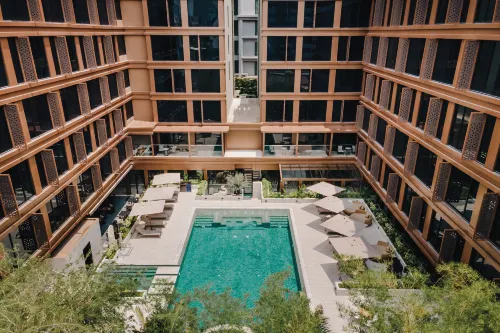 Nysa Bangkok Sukhumvit 11 by Kingston Hotels - Kolam Renang Peribadi