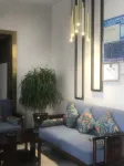 Nanyang Wolong Impression Hotel (Wolong Normal University)