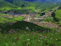 LangMuSi YUN JU Hol iday Hotel Hotel a Luqu