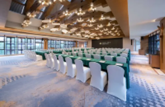 XICHANG JOYHUB AIR HOTEL