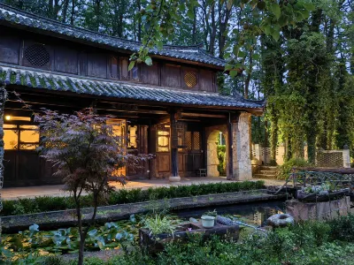 Lijiang junayuanzhu Homestay 리장/여강 기차역 호텔