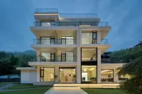 Angie Yeelin Elin Mountain Residence Designer Resort Hotels near Shenxi Rock Wave