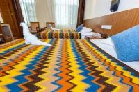 Jinta Hot Spring Hotel Hotels in Lianghe