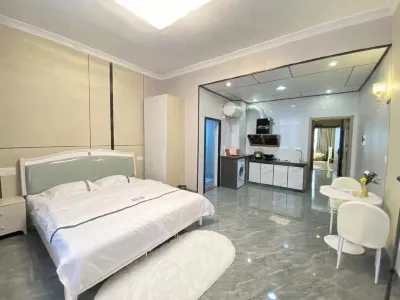 Yizhou 99 Light Luxury