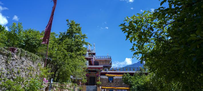 Rubu Jingyi Mountain Residence Homestay Hotels in Danba