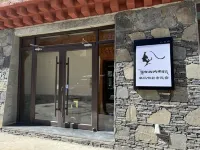 Diebu Zhuomala Light Luxury Homestay