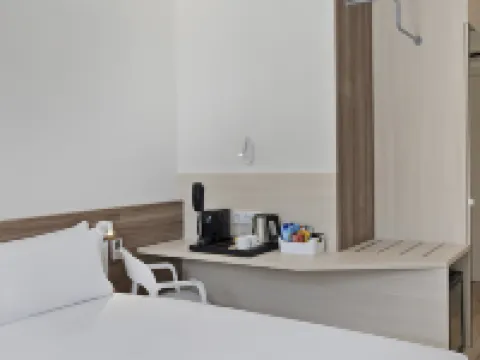 B&B HOTEL Santiago Milladoiro Hoteles en O Milladoiro