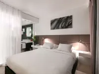 Novotel Suites Paris Issy-Les-Moulineaux - balcony
