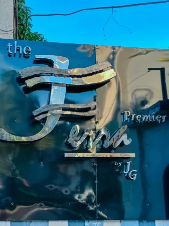 Ferra Premier by JG Отели рядом с достопримечательностью «Bolabog Beach KiteBoarding»