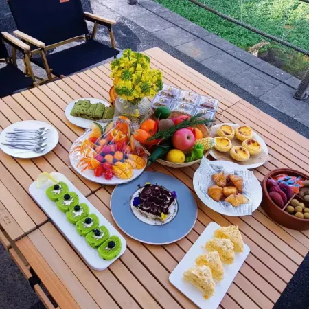 Fengcong Luxury Tent Homestay
