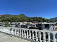 Chenzhou Fulin Homestay - غرفة مطلة على الجبل