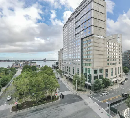 Renaissance Boston Seaport District