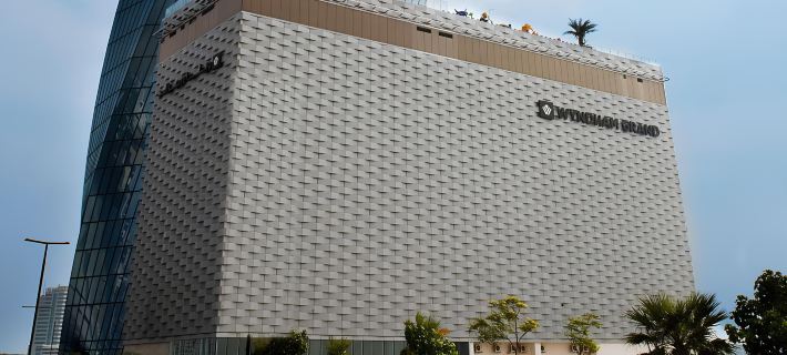 Wyndham Grand Manama Hotels in Manama