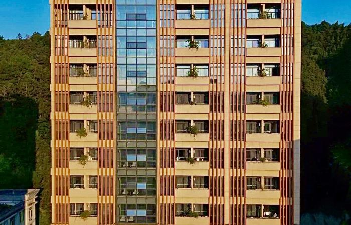 GuangYueZun Hotel (Liuzhou Sanjiang Gulou Bird's Nest)