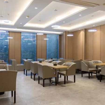 AiDePinYue Hotel (Zhengzhou High-speed Railway West Station)