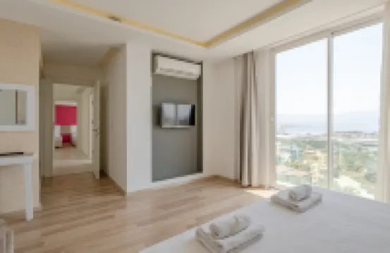 阿達維拉斯酒店