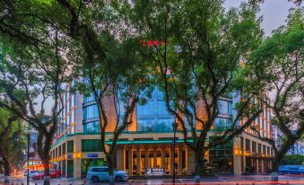 Jolie Vue Bontique Hotel(Elephant Trunk Hill and Two Rivers and Four Lakes )