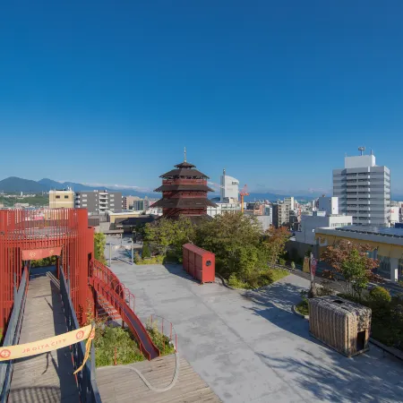 JR Kyushu Hotel Blossom Oita Отели рядом с достопримечательностью «Оита Ховер терминал»