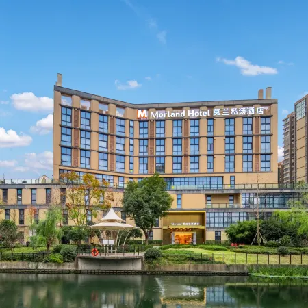 Moran Hotel (Ningbo Yinzhou Wanda Railway Station)