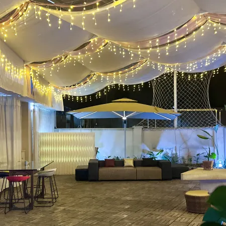 XI HOTEL