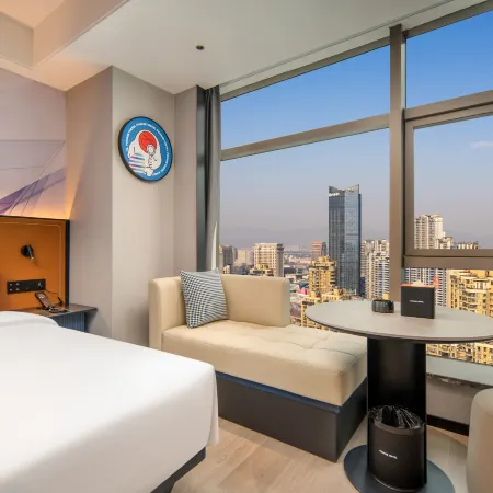 FUNGEE High-Rise River View Hotel (Honggutan, Jiangxi Provincial Museum, Nanchang)