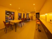 Lugu Lake Sunshine Boutique Hotel