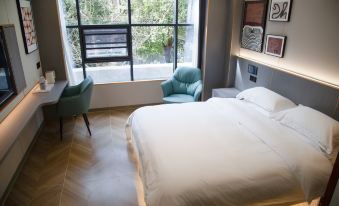 Kaijiang Jinyue · Qingju Apartment Hotel