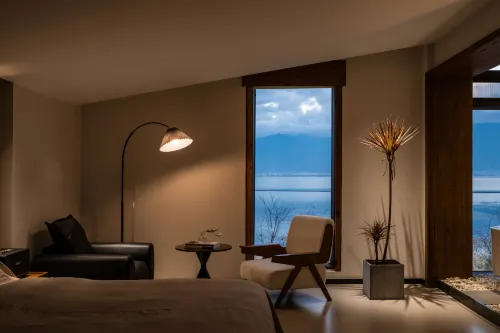 MeiChenDaiShuiHe DesignerReaortB&B with full sea view