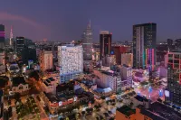 Sheraton Saigon Grand Opera Hotel Các khách sạn ở Ven sông Bạch Đằng