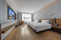 UrCove by HYATT Guangzhou Huadu Baiyun International Airport
