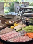 โรงแรมริเวอร์แควคีรี - พร้อมอาหารเช้า