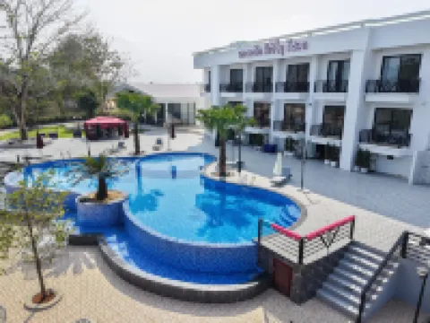 Daoneua Riverside Resort Hoteles en Feuang