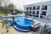 Daoneua Riverside Resort Hotels in Feuang