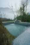 Anlan Creek Spring B&B Hotels in Emeishan City
