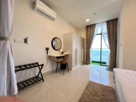 The Shore - by Shorever Amor Отели рядом с достопримечательностью «Handicraft Market»